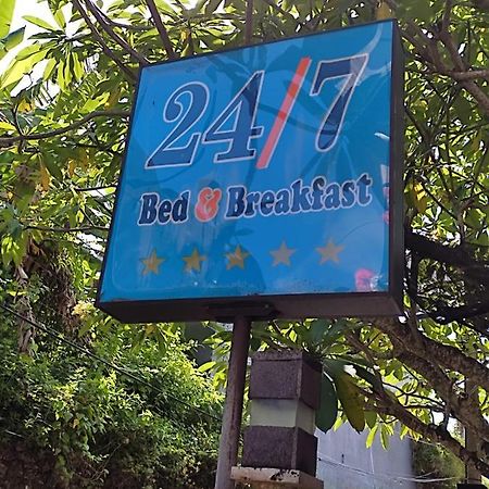 24/7 Bed & Breakfast Jimbaran Esterno foto